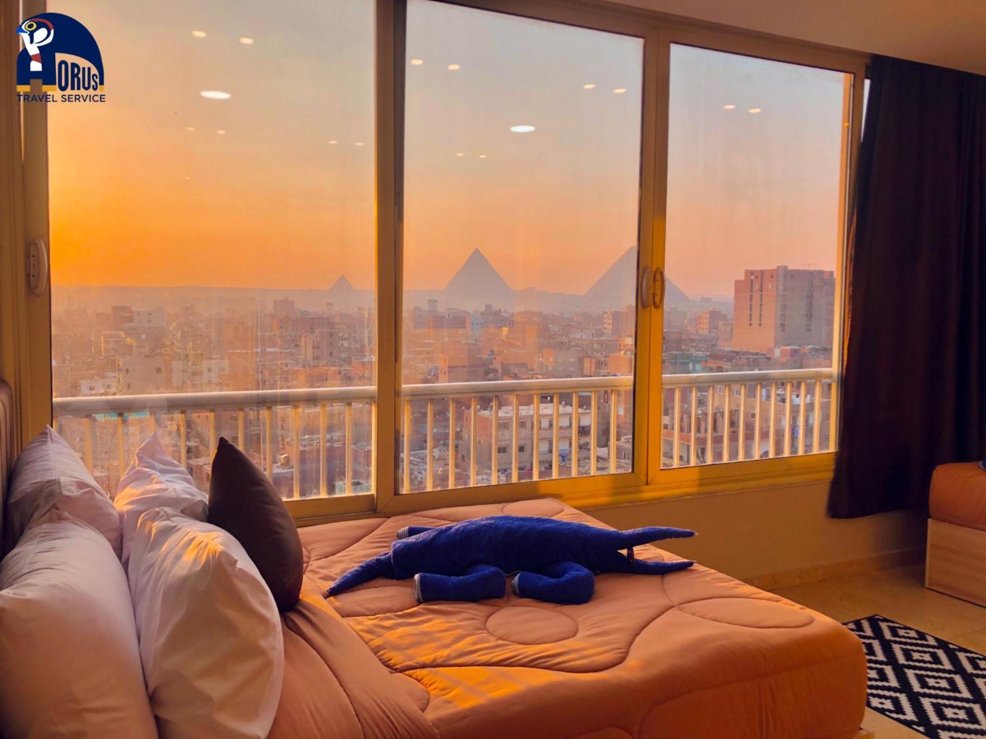 Horus Horizon Inn Pyramids View Kafrat al Jabal Bagian luar foto